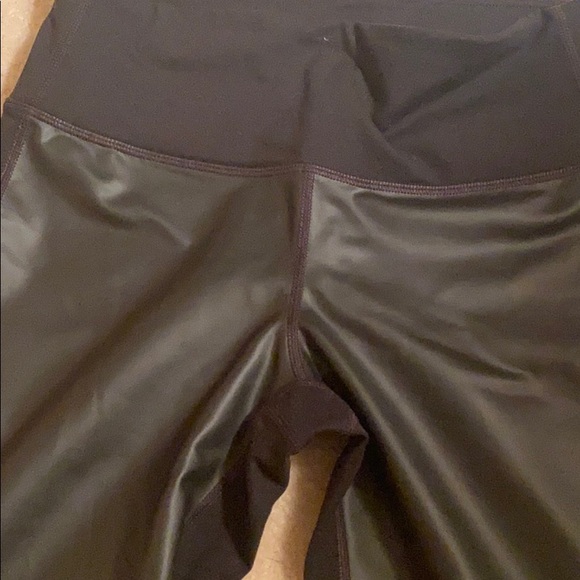 athleta legging - Picture 2 of 5